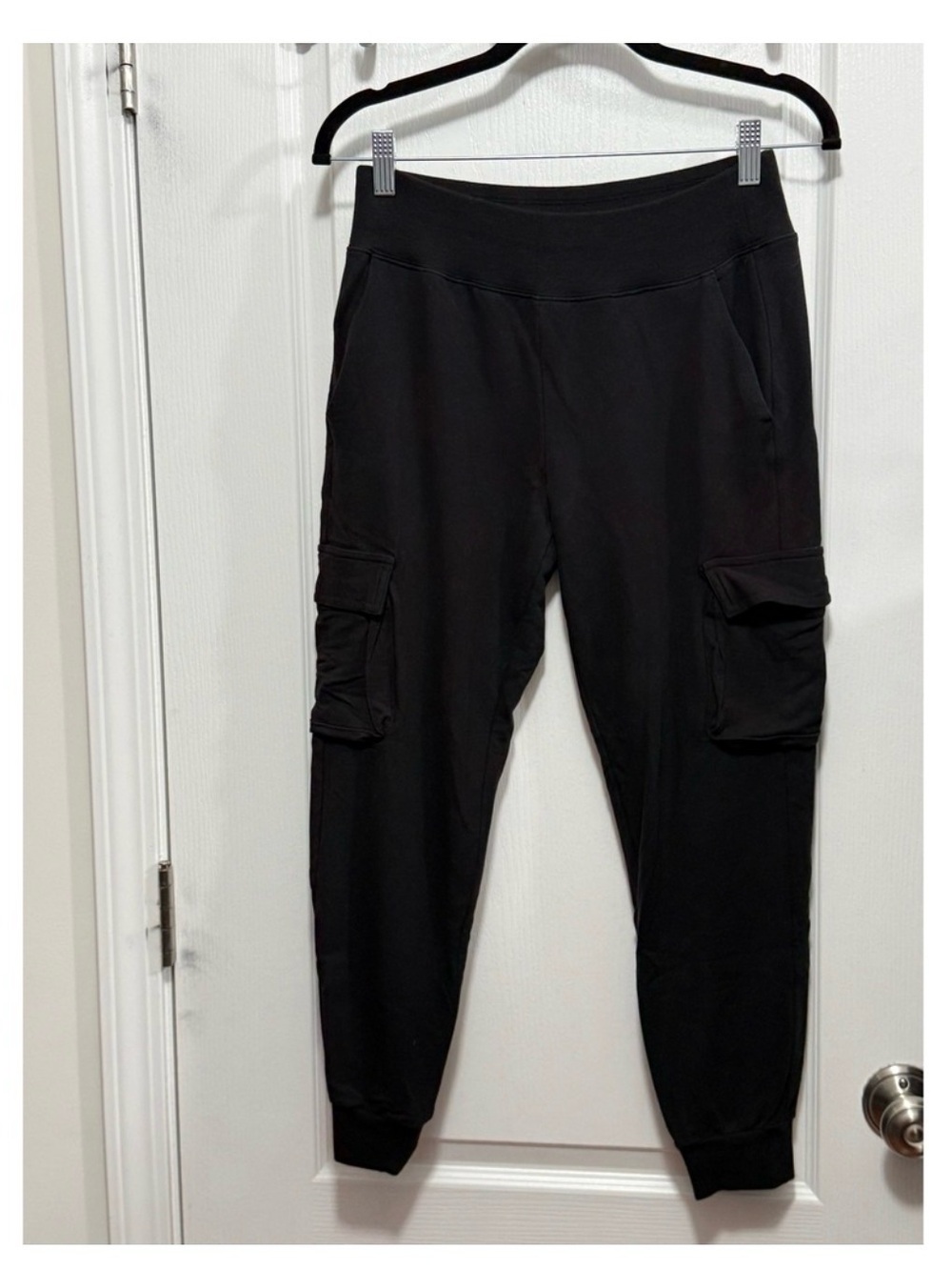 ALO Yoga Black Cargo Jogger Pants